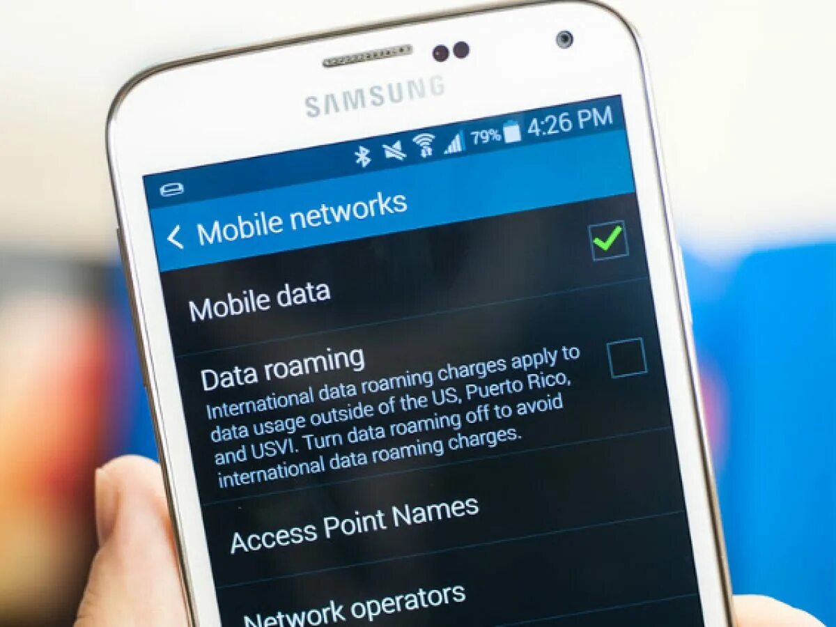 Use mobile data. Samsung мобильные данные. Самсунг мобильный роуминг. Мобильные данные самсунг а10. Samsung оператор.