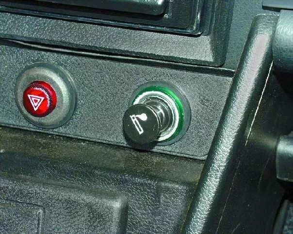 Новый прикуривателЬ - Lada 2107, 1,6 л, 2001 года аксессуары DRIVE2