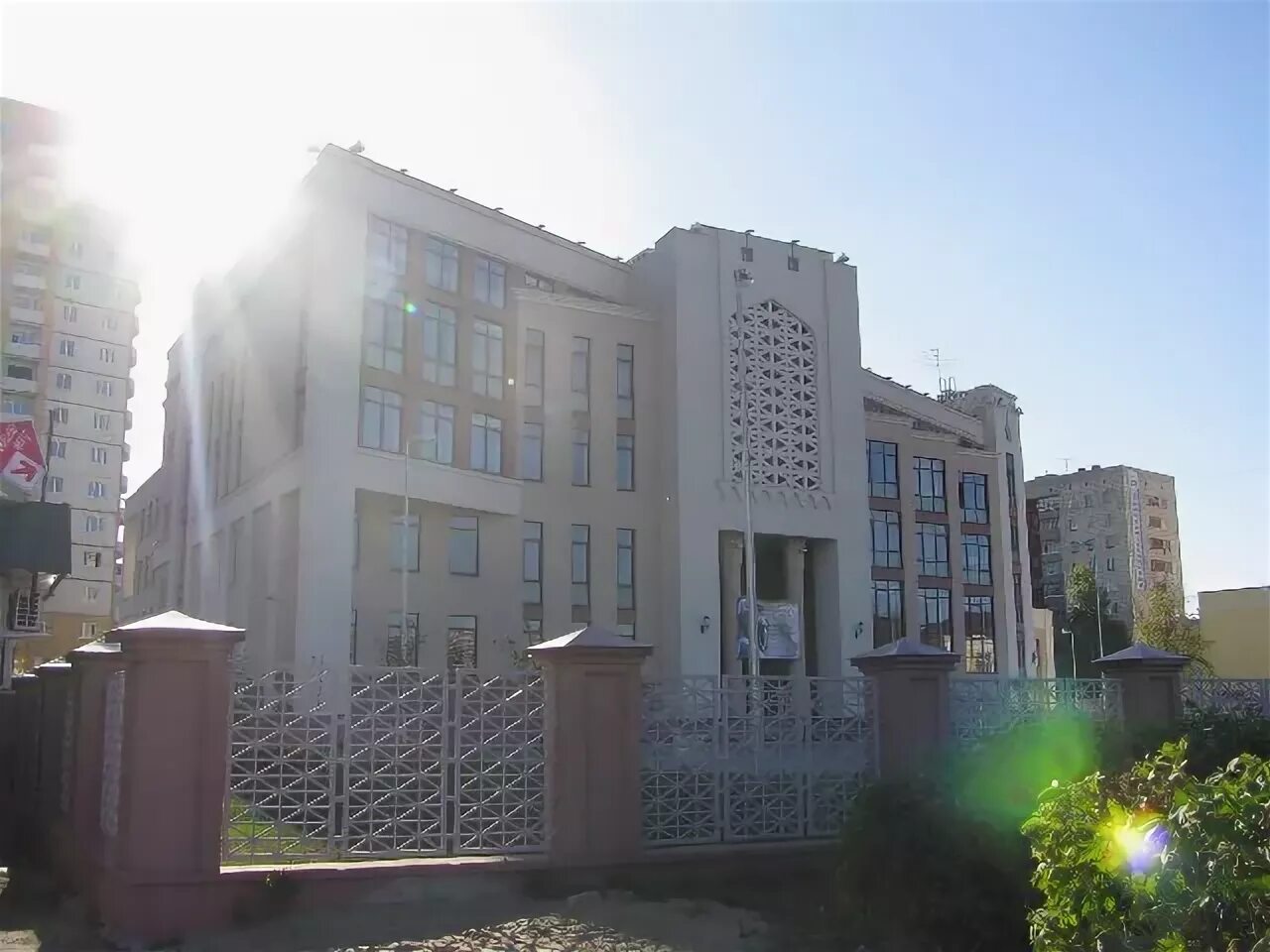 12 Гимназия Казань. 12 Гимназия Казань для девочек. Гимназия ф Аитовой. Школы Казань Вахитовский район гимназия 12