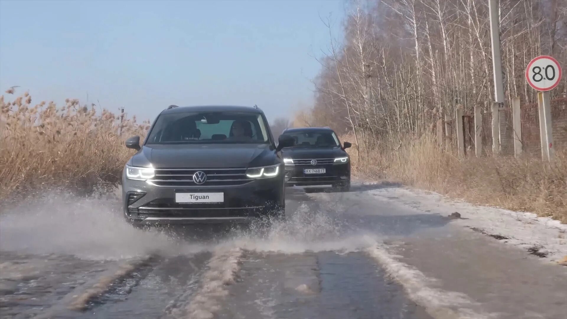 Тест драйв тигуан. Тигуан 2021. Фольксваген Тигуан на бездорожье. VW Tiguan 1 Рестайлинг бездорожье. Тигуан с2021 дорест.