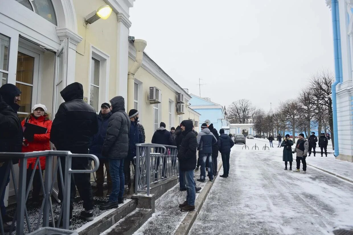 Новости спб сайты. Метрострой Северной столицы. Работники в Смольном. Работники Смольного в СПБ. МСС Метрострой СПБ.