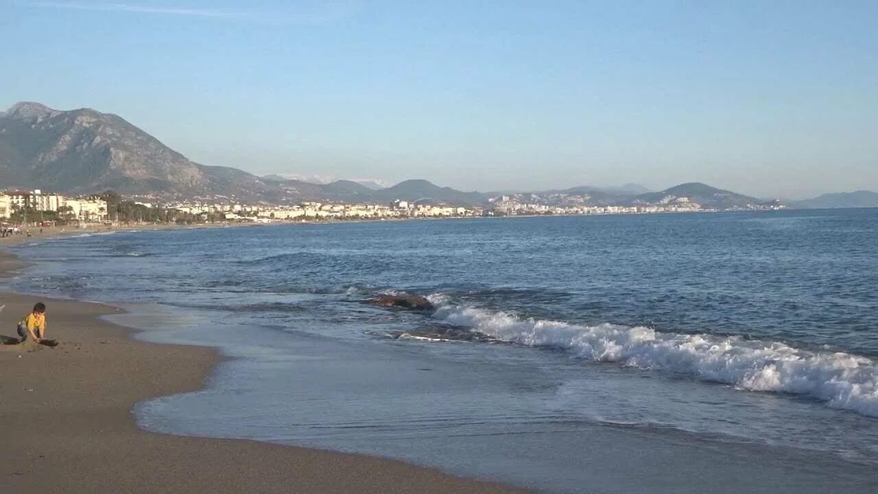 Турция алания температура воды сейчас в море. Турция Аланья сейчас. Алания море. Алания пляж. Море Турция Аланья.