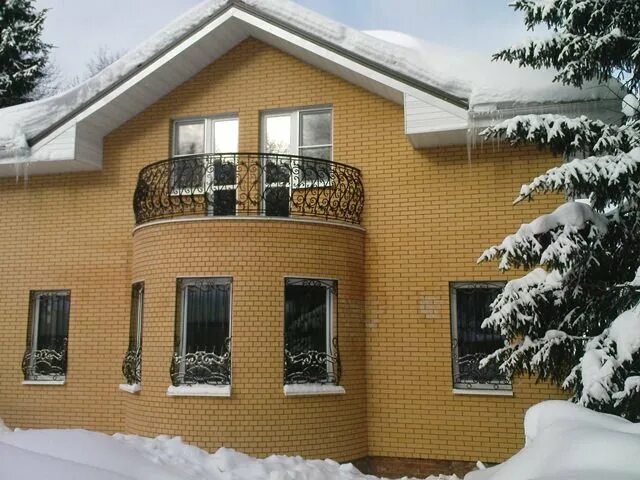 Дом в пригороде орла. Коттеджный поселок орловский. коттеджный поселок усадьба образцово. частный дом орел. коттеджные поселки в орловской области.