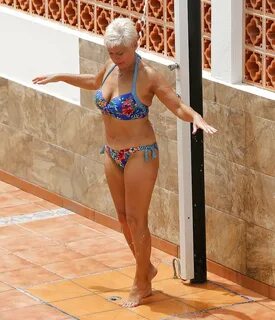Denise Welch - Photo #80 / 105 @ x3vid.com 