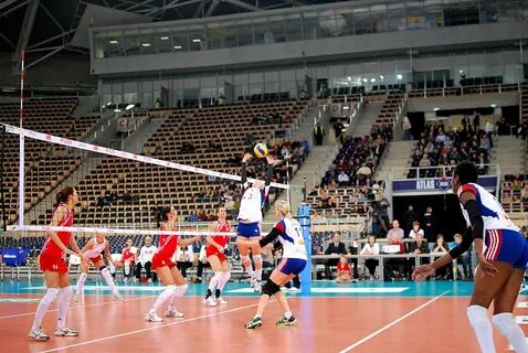 2 спортивная игра волейбол в
