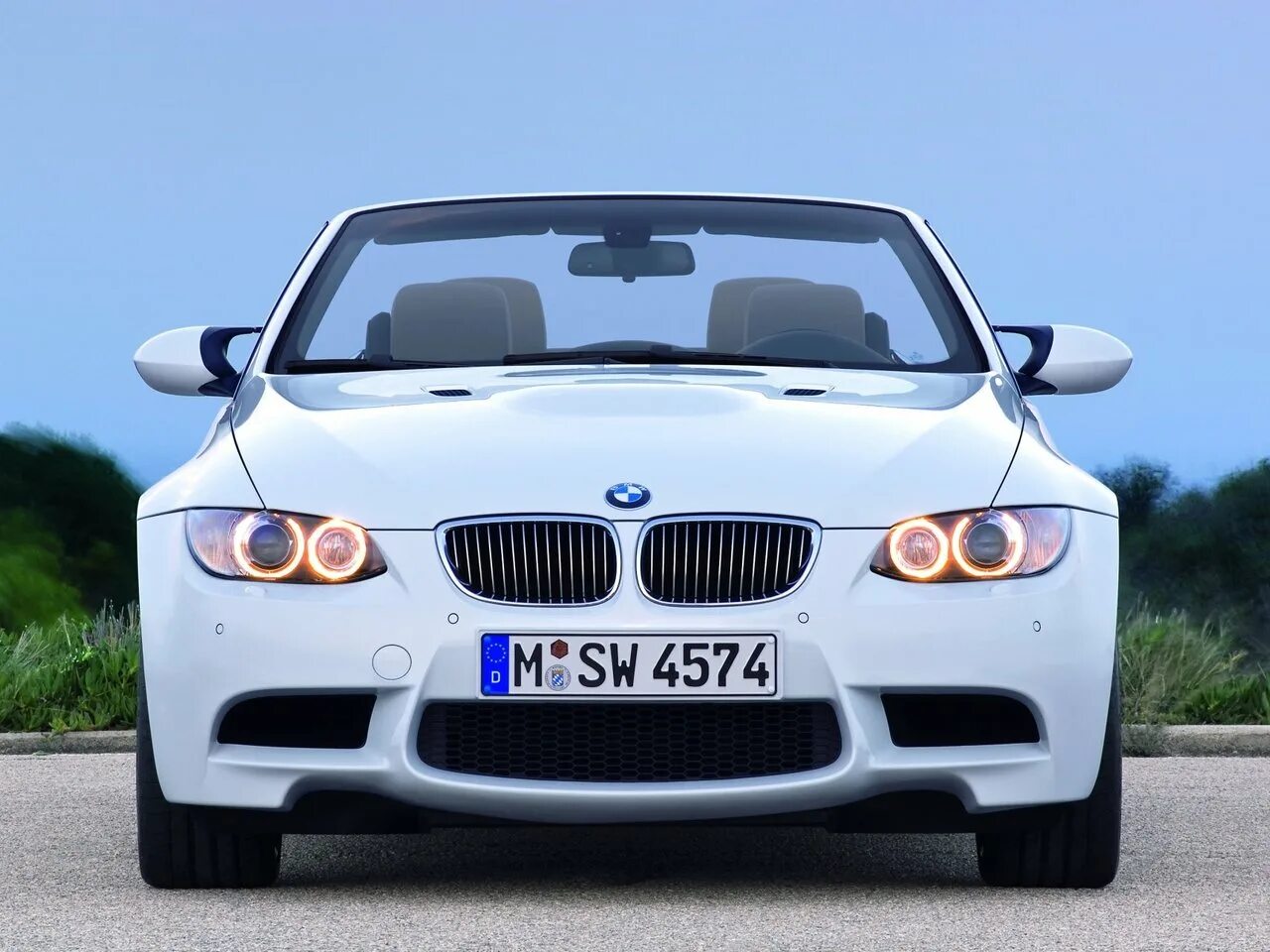 Автомобиль bmw 3. BMW m3 e92 Cabrio. BMW m3 e90 Cabrio. BMW m3 2008. BMW m3 2009.