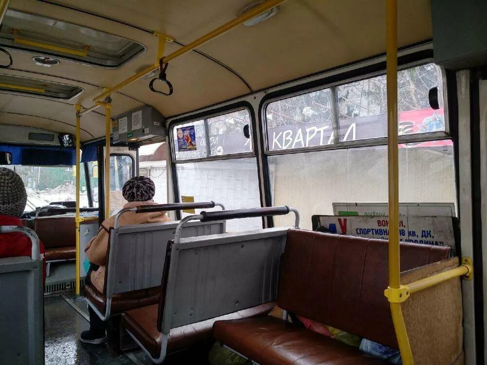 Автобус 210 каменск уральский. 210 Автобус Бердск. Автобус 210 Агролес. Автобус в Агролес в Бердске. Городской автобус.
