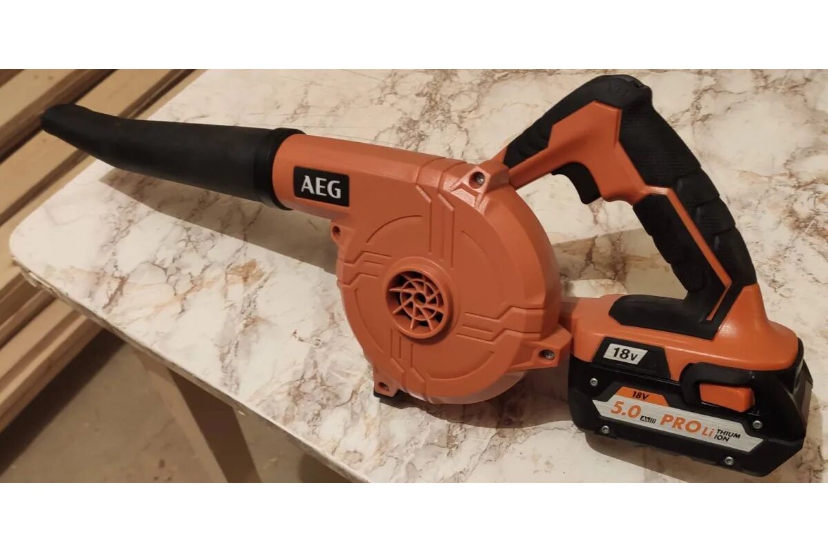 Aeg bge18c2 0. Воздуходувка aeg 4935464986. воздуходувка aeg 18в bge18c2-0 4935478458. воздуходувка aeg 18в bge18c2-0. компрессор aeg bk18c-0 4935478457.