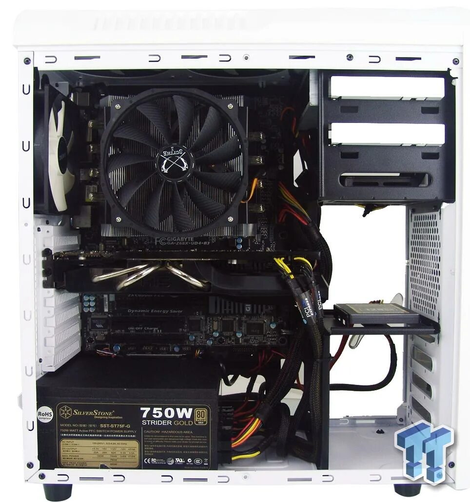 Zalman z3 plus lucifer. Zalman z3 Plus. Залман z3 Plus вентилятор. Zalman z3 Plus White. Zalman z3 Plus Water.