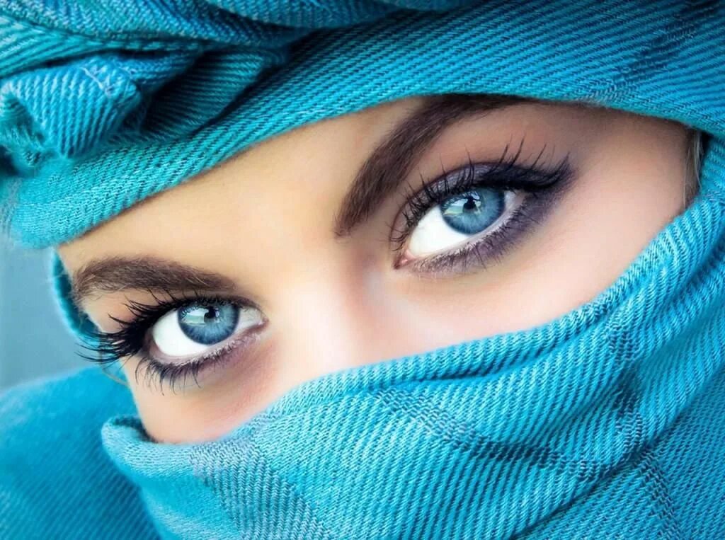 Фотки красивых глаз. Красивые женские глаза. Красивые голубые глаза. Красивые бирюзовые глаза. Женские зеленые глаза.