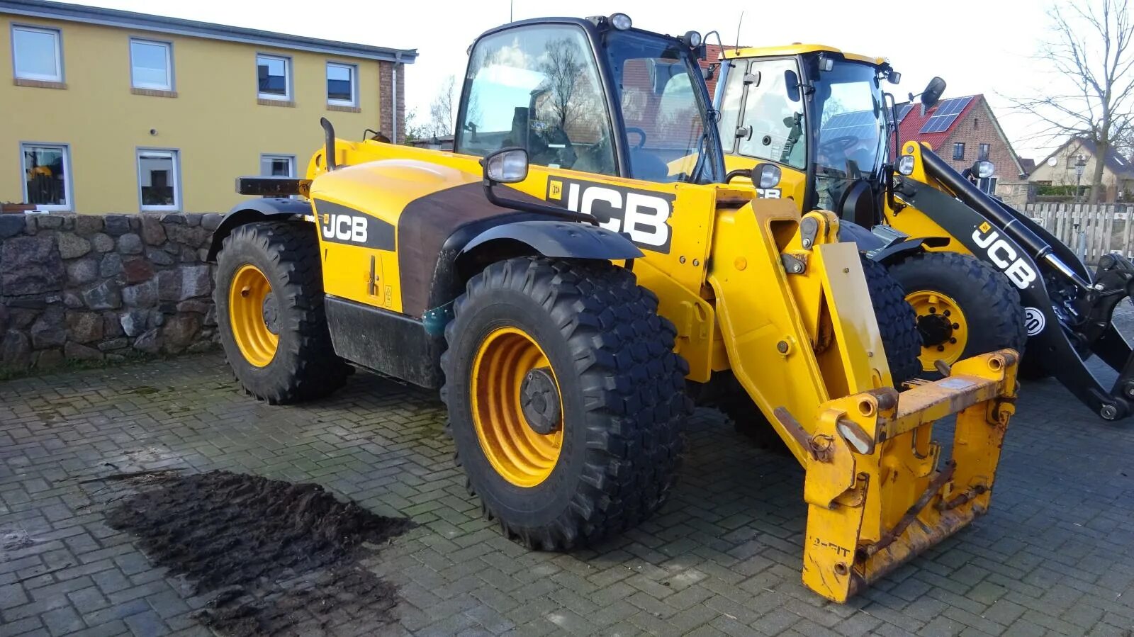 Авито джисиби экскаватор. JCB 541. JCB 527-58. Джисиби погрузчик телескопический 541-70. JCB 541-70 кабина.