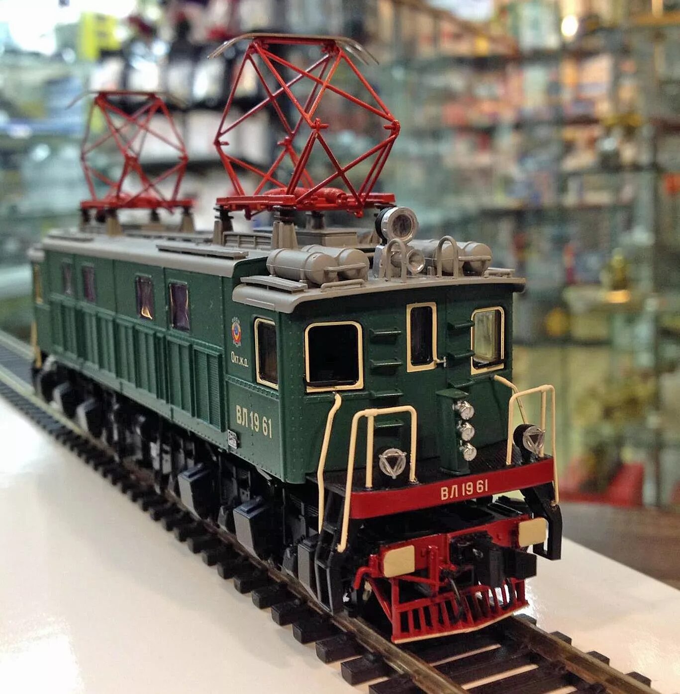 евротрейн вл 10. модель электровоза вл-10. Modellmix вл-80 модель. модель поезда вл359. модель электровоза вл80к.