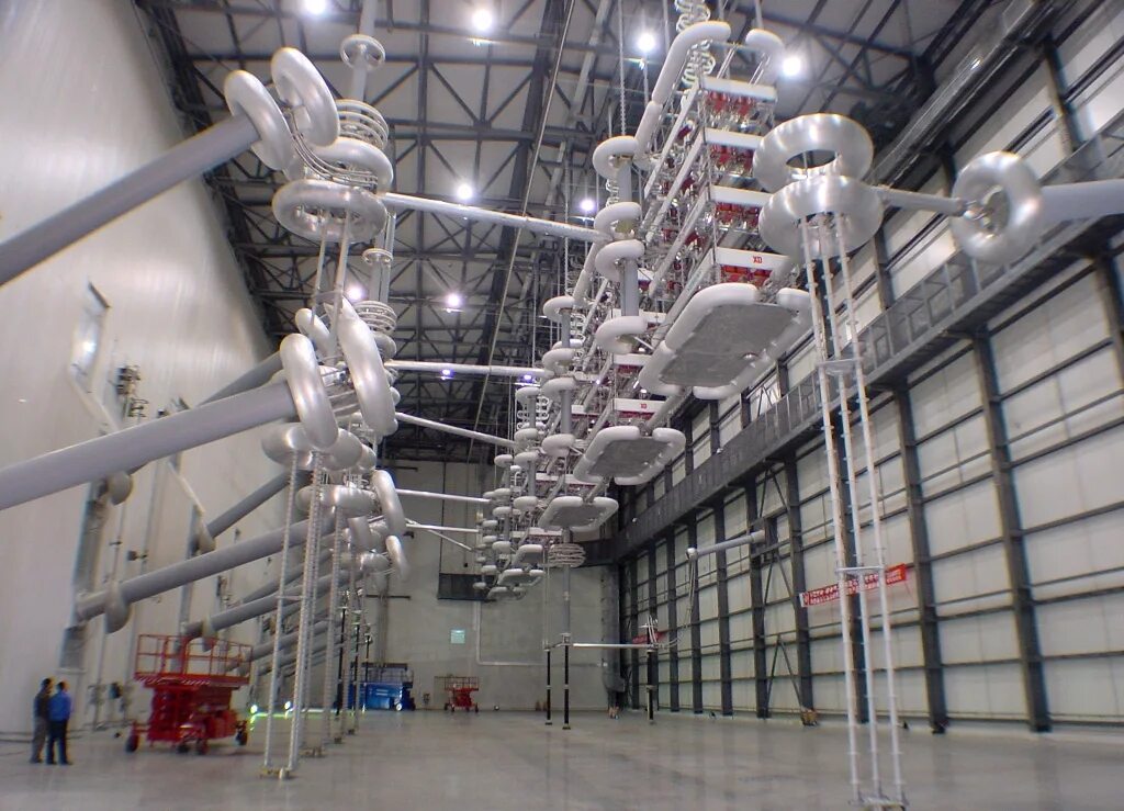 Преобразовательные подстанции. HVDC Сименс 110 кв. HVDC выпрямитель Siemens. Кремниево преобразовательная подстанция. HVDC линии.