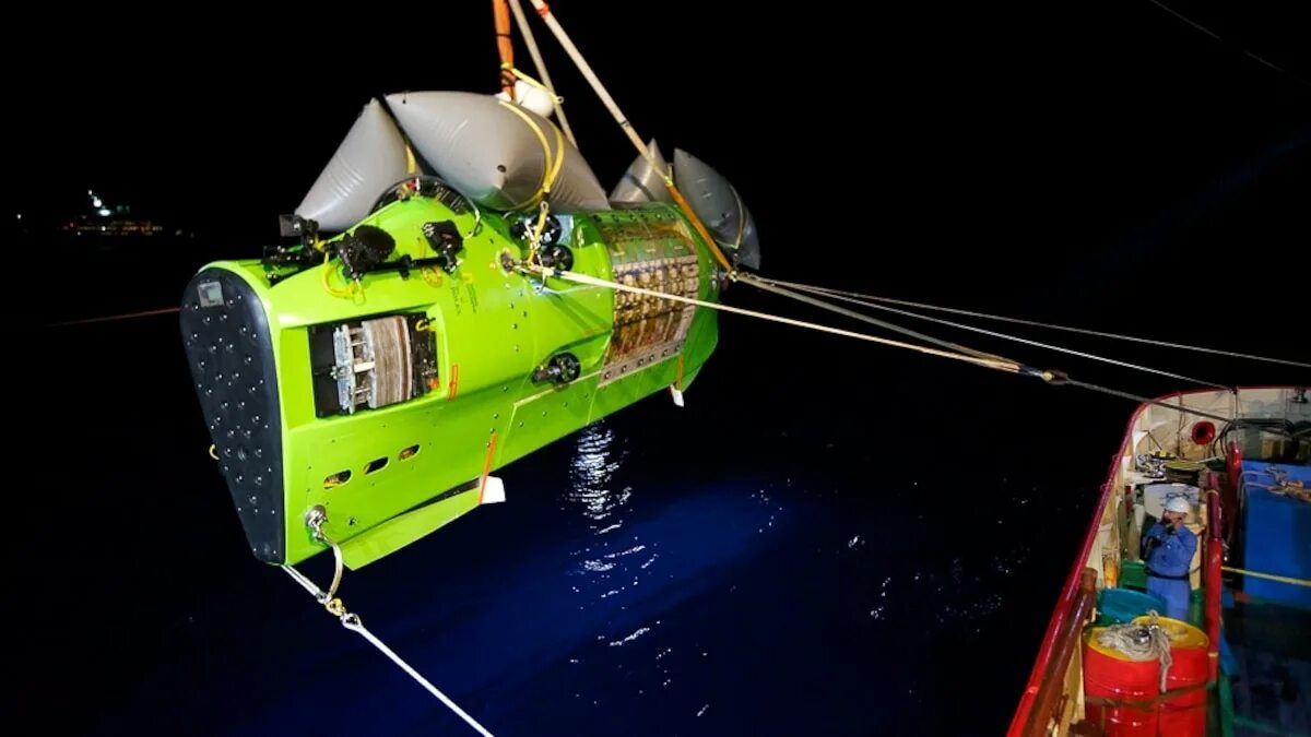 Батискаф челленджер марианская. Deepsea challenger батискаф. Deepsea challenger глубоководные аппараты. Батискаф джеймса кэмерона. Deepsea challenger глубоководные аппараты.