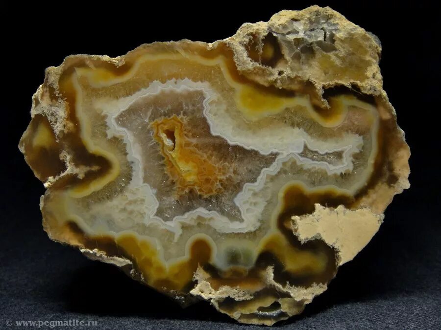 жеода горного хрусталя. нагиагит минерал. венгерский строматолитовый агат. пустоты в породе 5 букв. пустоты выщелачивания.