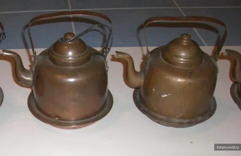 В медном чайнике массой 1 кг