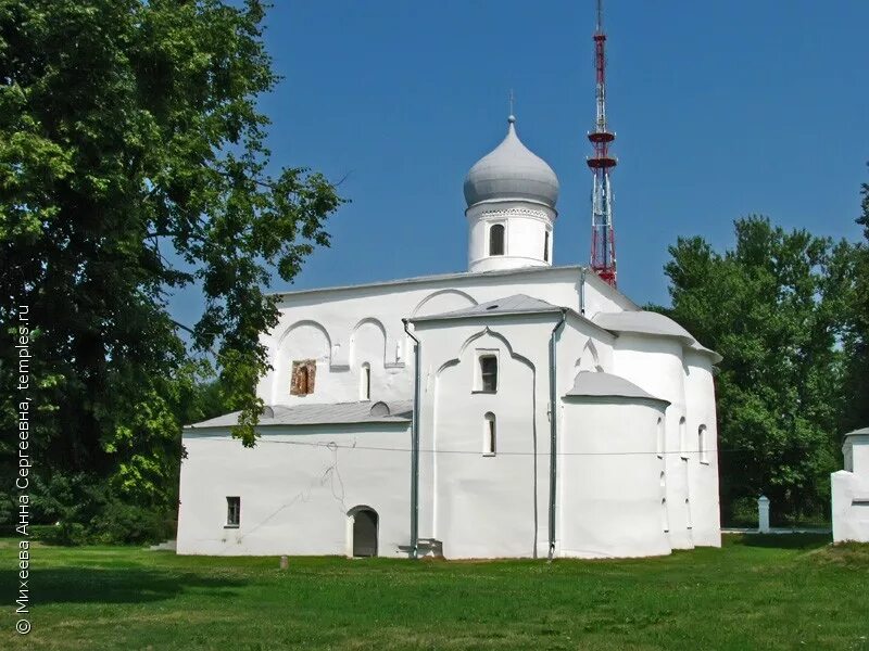 храм успения богородицы в колмово великий новгород. церковь успения пресвятой богородицы великий новгород. успенская церковь великий новгород колмово. успенская церковь великий новгород колмово. церковь успения богородицы в колмово великий новгород.