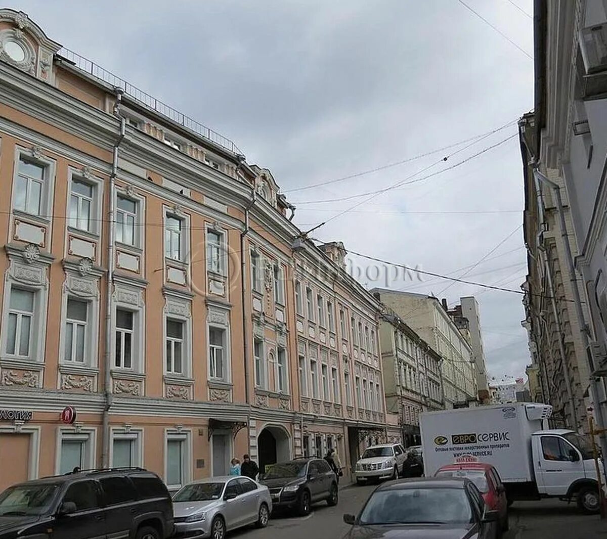 Сандуновские бани здание. Неглинная улица 18с1. Москва неглинная 18 1. Неглинная 17 стр. Неглинная улица, дом 18, строение 1.