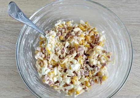 Салат с кукурузой без колбасы