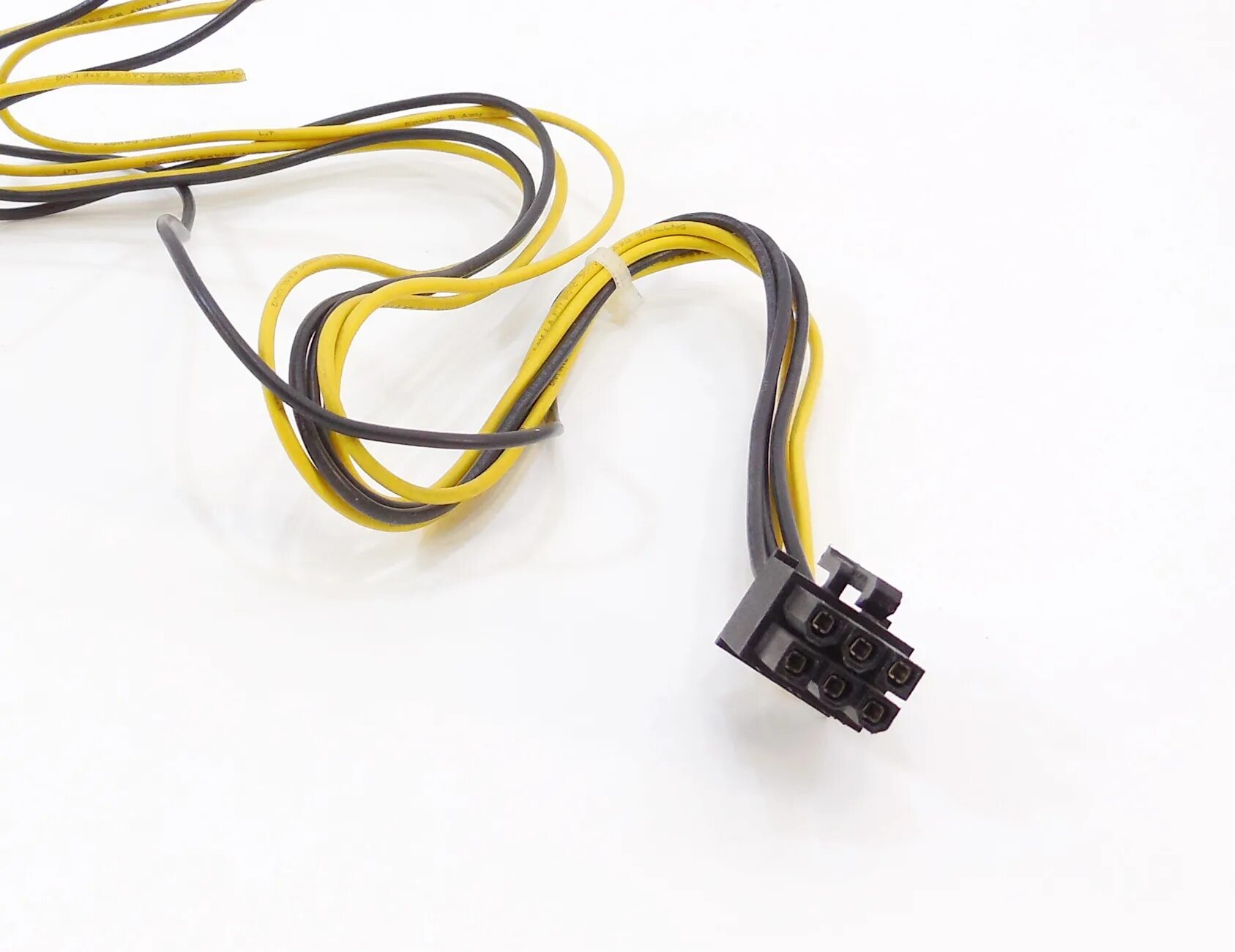 Блок питания 6 пин питание. Бп 6 pin. Бп 6 pin. 6пин для видеокарты. 6 пин разъем на блоке питания.