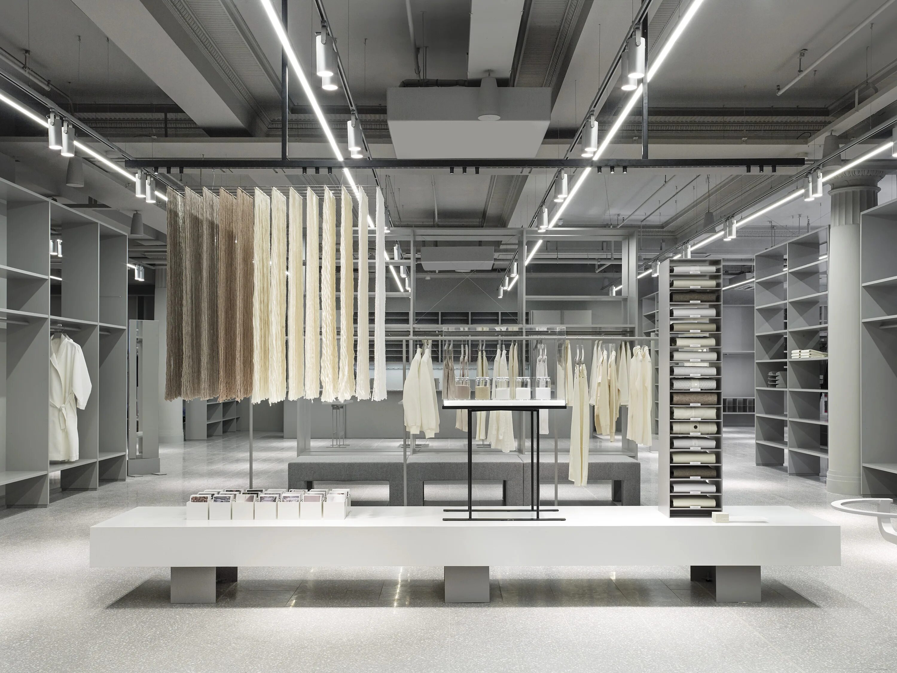 Старбакс кофейня. Shared store. Ross stores акции. Apple store amsterdam. Кенго кума старбакс.