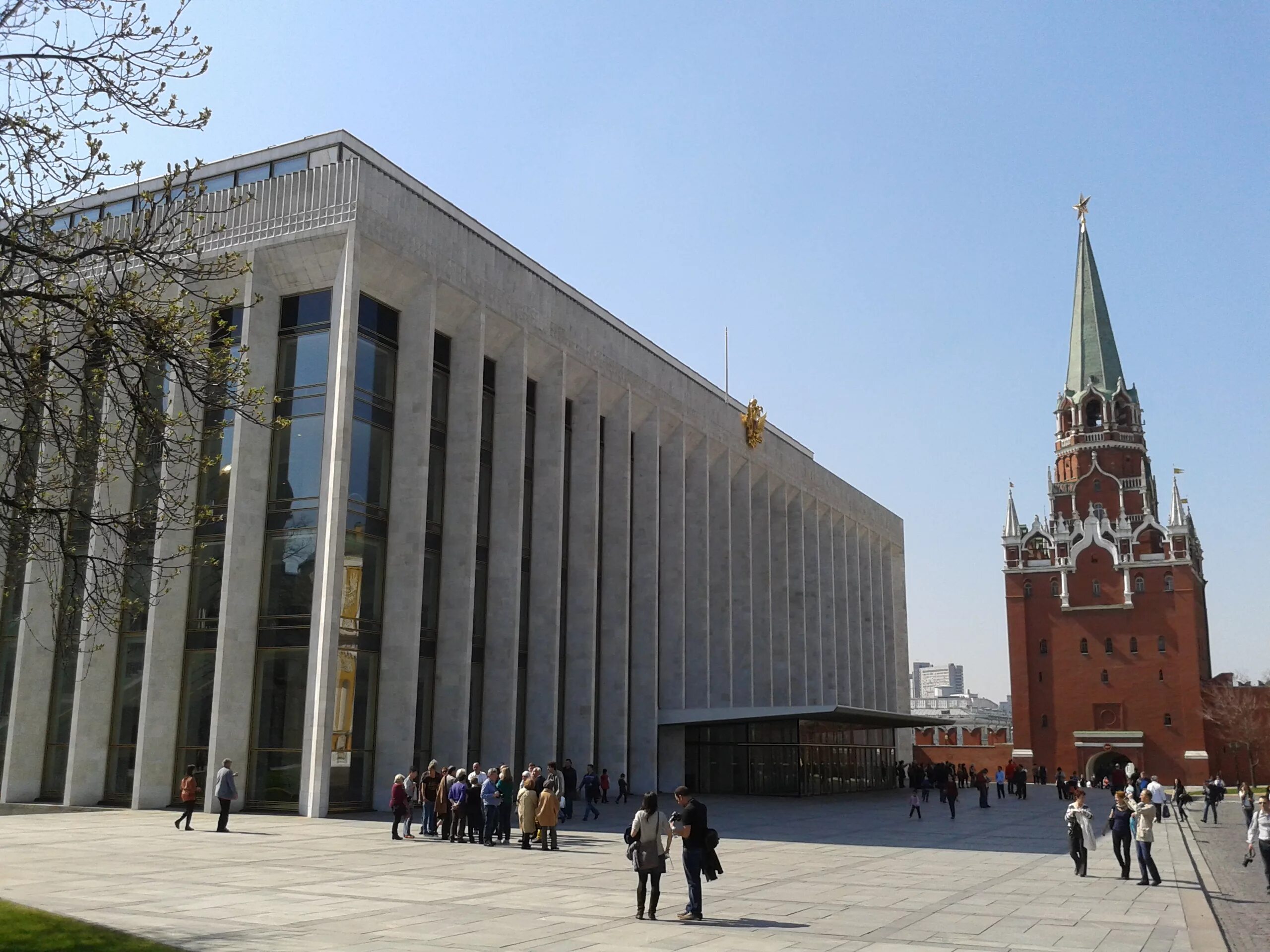 Государственный Кремлёвский дворец Московский Кремль. Москва Кремлевский дворец съездов. Кремль государственный Кремлевский дворец. Кремлевский концертный зал Москва. Кремлевский зал съездов