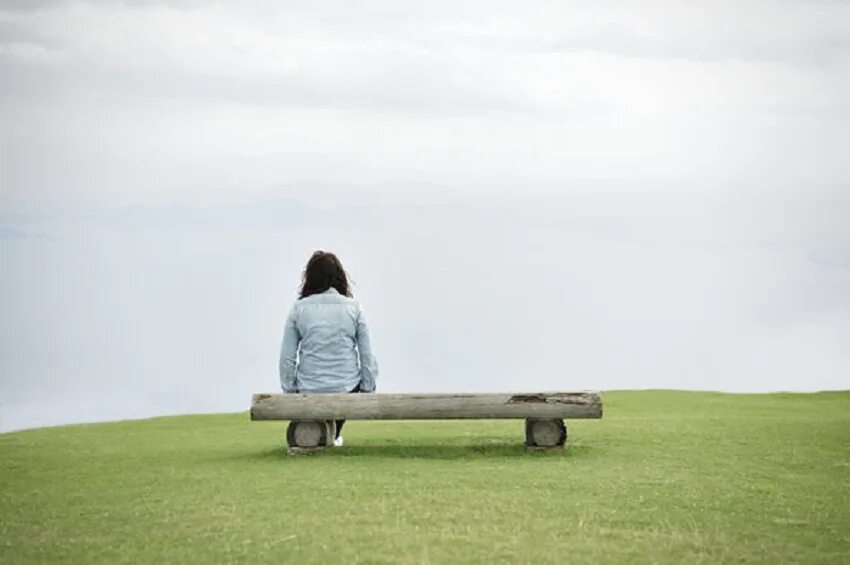 Afraid to be alone. Социальное одиночество. Хроническое одиночество. Изоляция одиночество. Всю жизнь в одиночестве.
