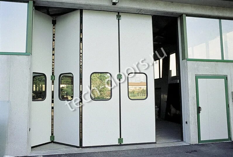 Складные ворота. Ворота гармошка дорхан. автоматические складные ворота гармошка doorhan. ворота гармошка 3х секционные. ворота гармошка 4м.