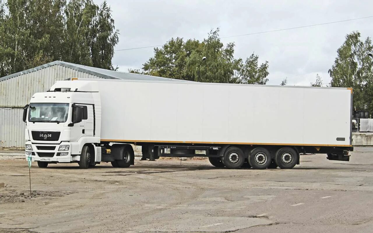 КАМАЗ 43089. Модели фургонов для перевозки до 20 тонн. Шиновоз. КАМАЗ 43089 цена. Сколько стоит перевезти 20 тонн