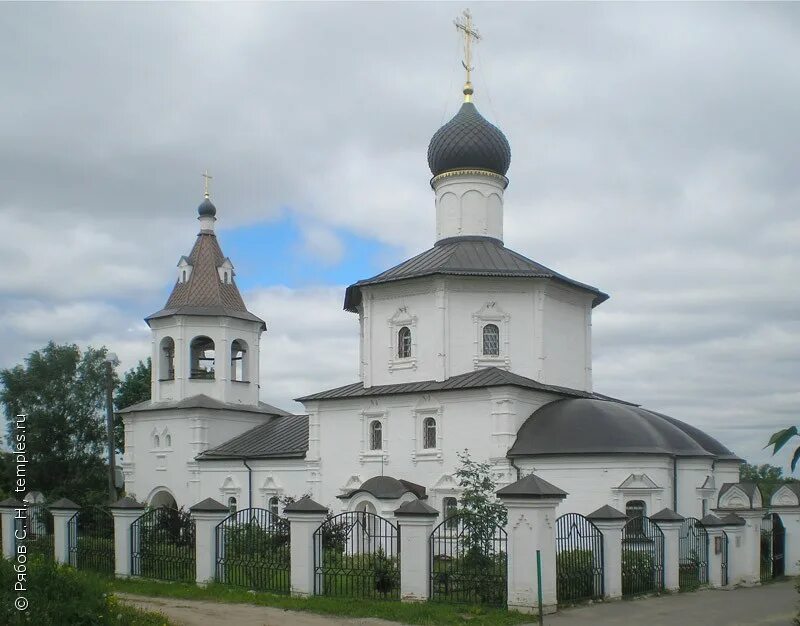 иконостас храма архангела михаила бронницы. деревня станиславль храм архангела михаила. храм архангела михаила в селе станиславле. храм архангела михаила в станиславле. храм архангела михаила в станиславле.