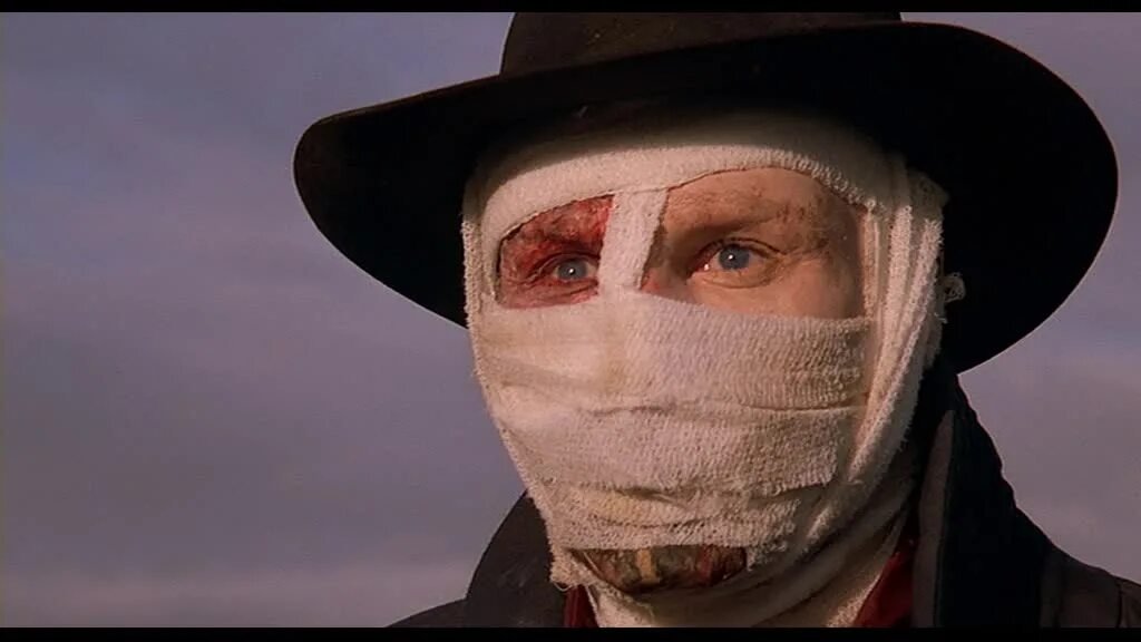 Человек тьмы 1 3. Человек тьмы 1 3. Человек тьмы 2 возвращение дюрана фильм 1995. Человек тьмы ii: возвращение дюрана. Человек тьмы 1 3.