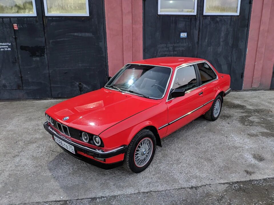 30 купе. Бмв 318 е30 купе. bmw e30 karminrot. бмв е30 купе красная. е30 купе сток.