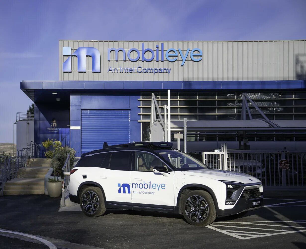 Unit car. Mobileye. автомобиль v unit. intel corporation. беспилотник mobileye.