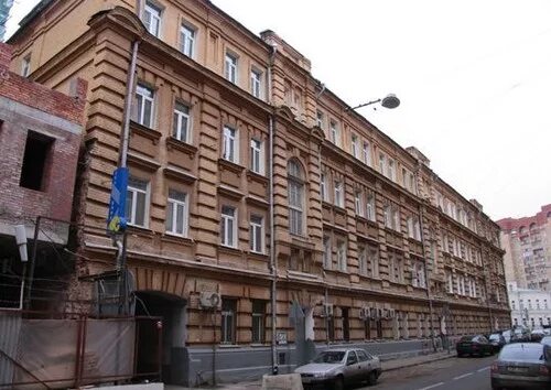 1 й полянской
