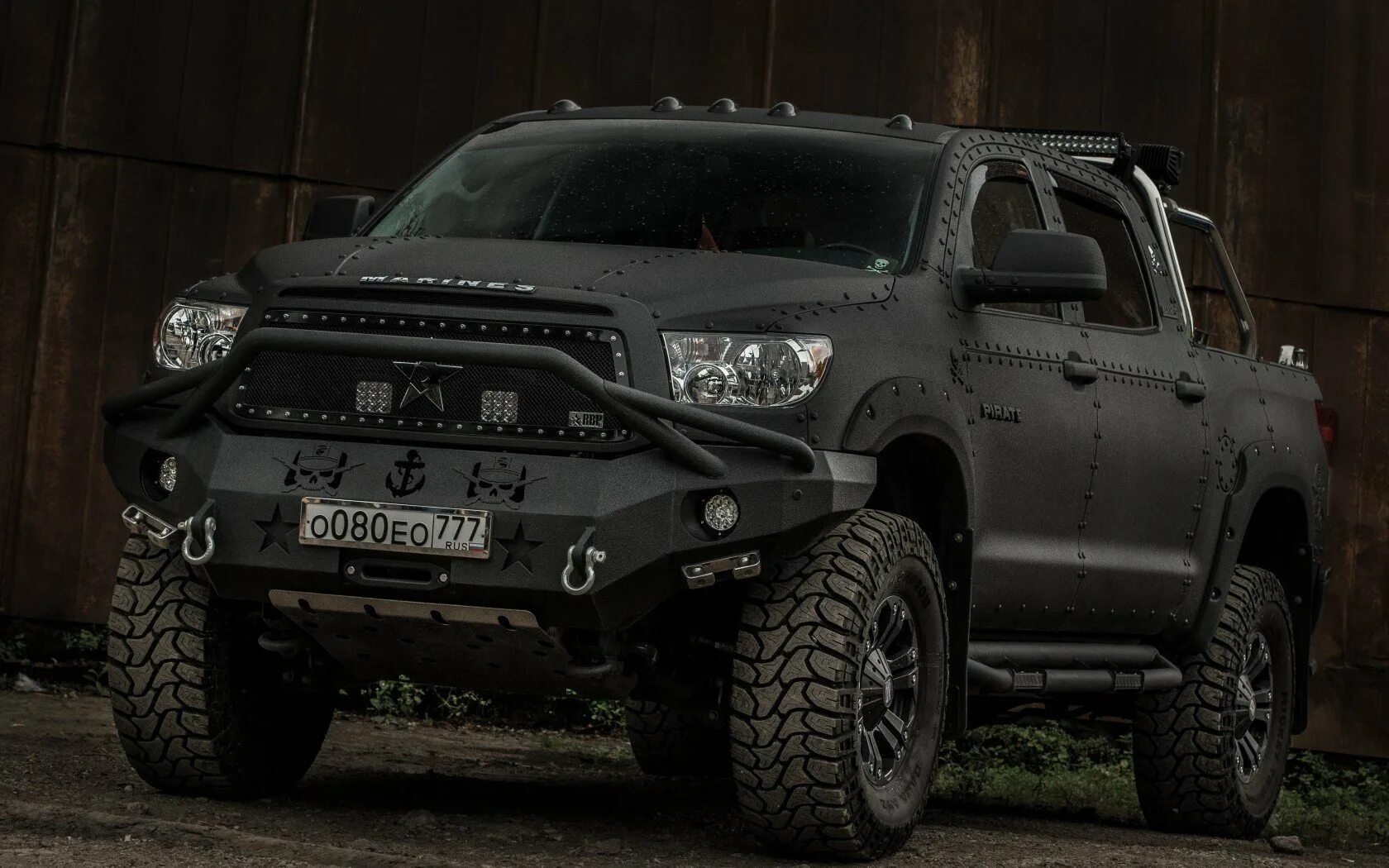 Тойота тундра внедорожный. Toyota Tundra 4x4. Тойота тундра 4 на 4. Тойота тундра оффроуд. М 4 тундра