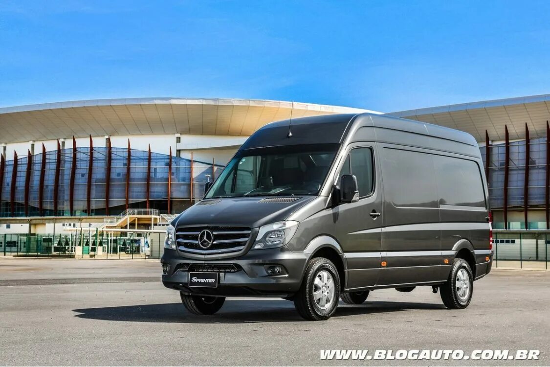 Шарова спринтера. Mercedes-Benz Sprinter w907. Mercedes Sprinter 907. W907 Mercedes Sprinter. Mercedes-Benz Sprinter 424.