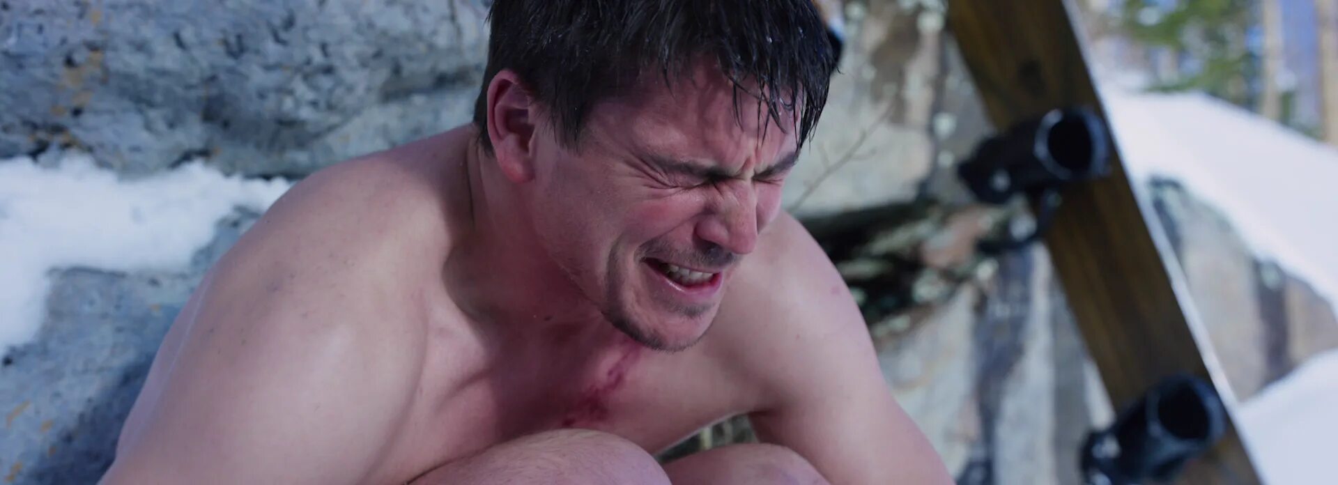 6 Below: Miracle on the Mountain (2017) Photo Below movie, Josh hartnett, Mira s