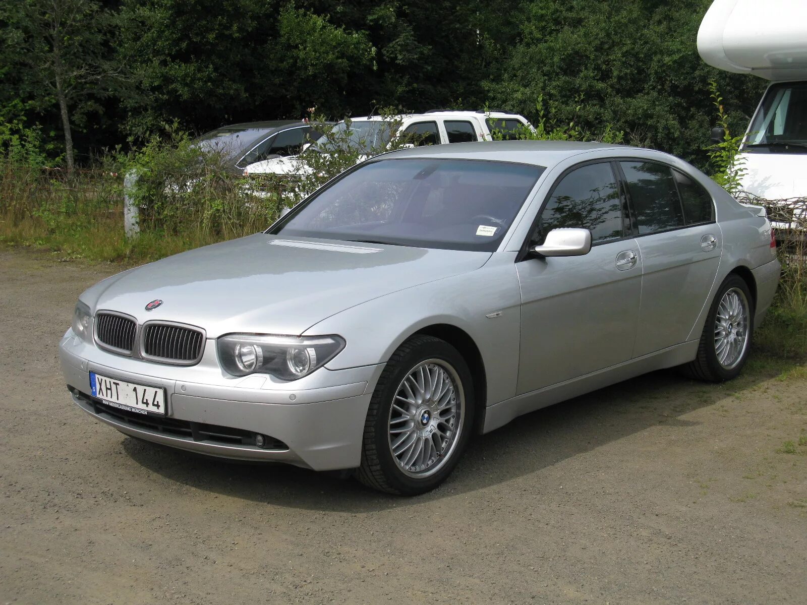 Бмв е65 745i. Bmw 745i 2002. Bmw 740i e65. 745 65 65. Пена монтажная budpro fp-65 745 мл, всесезонная, с увеличенным выходом.