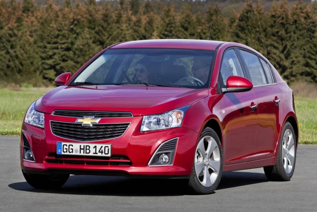 Chevrolet Cruze j300. Chevrolet Cruze j300 2015. Шевроле Круз 300. Chevrolet Cruze хэтчбек 2015. Шевроле купить тольятти цена