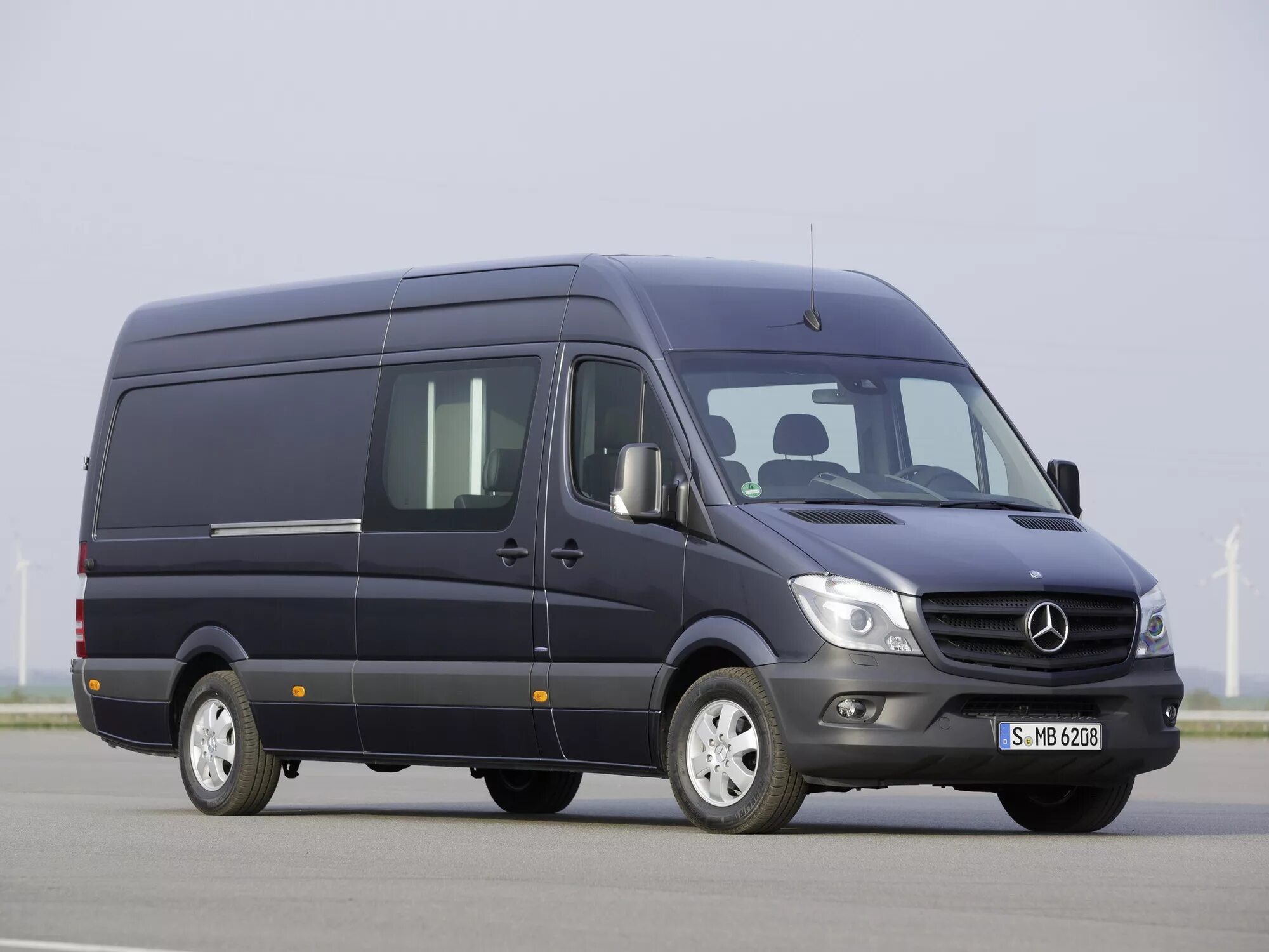 Спринтер рестайлинг. Mercedes-Benz Sprinter w906. Мерседес Бенц Спринтер Классик 311. Mercedes-Benz Sprinter 906. Мерседес Спринтер w906.