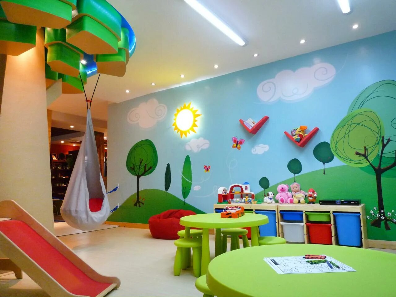 Игровая комната для малышей. Интерьер детской игровой. Интерьер игровой комнаты. Интерьер детского сада.