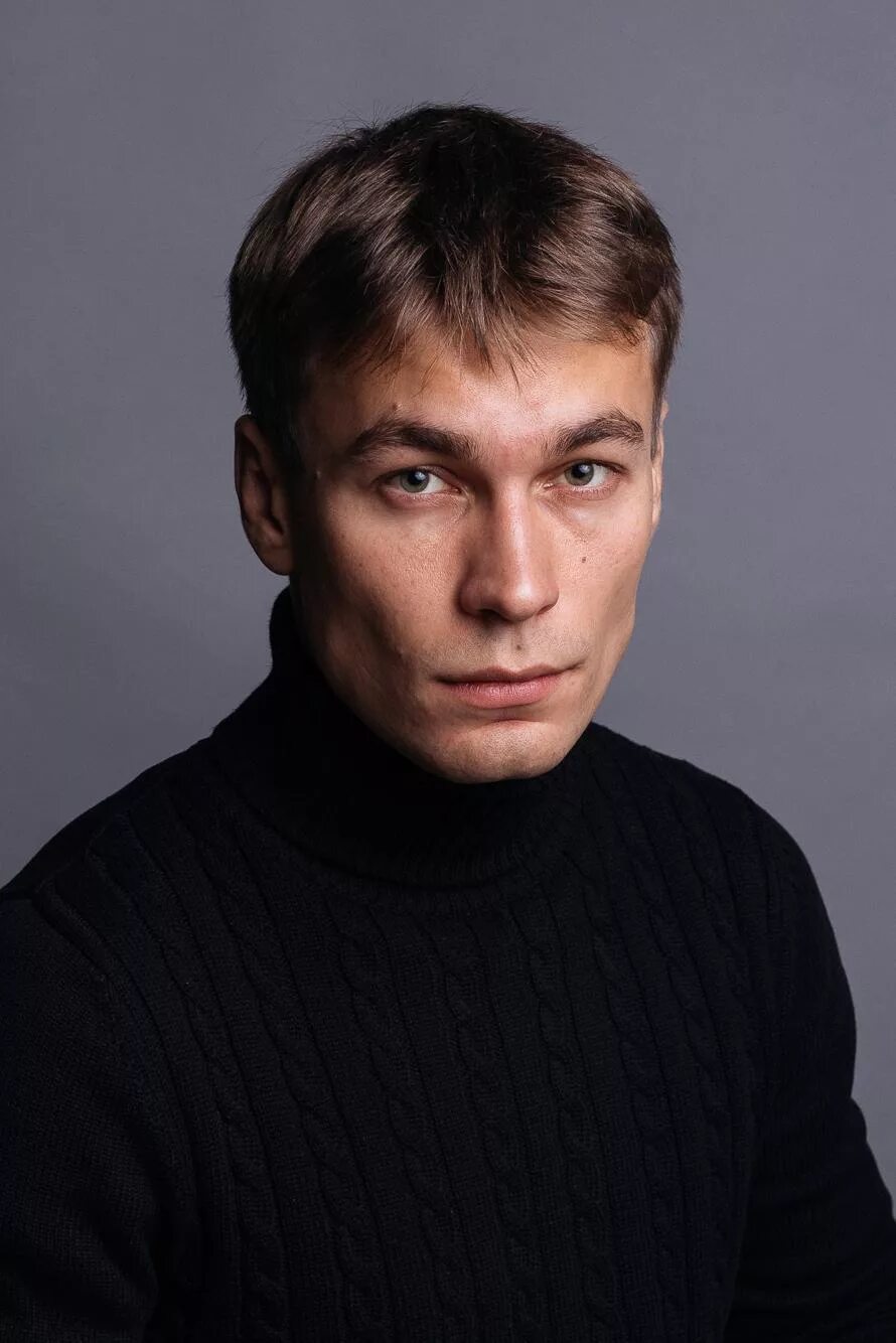 Кирилл кузнецов. Кирилл кузнецов. Дмитрий кузнецов актер. Евгений кузнецов артист. Сколько актеров кузнецовых.