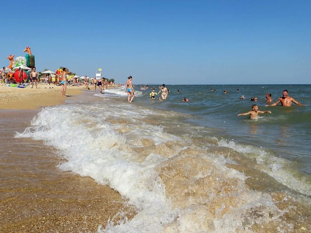 By bus to the Azov Sea ! On July 31, I left the bar. (Across from Sarasota) 10 D