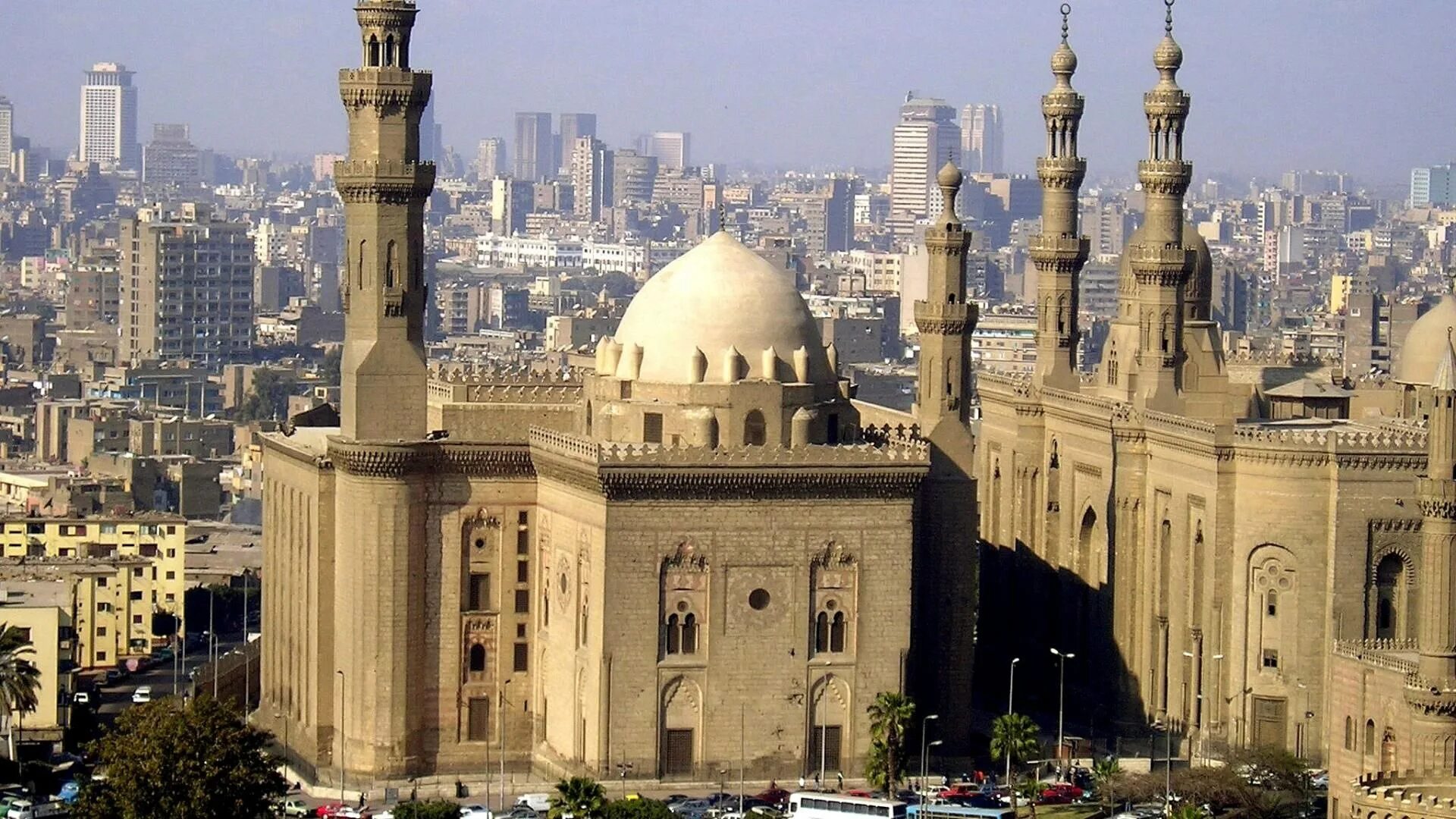 Мечеть Султана Хасана. Каин. Айванная мечеть Султана Хасана в Каире. Мечеть Султана Хасана Каир 1356-1363 гг. Минарет Хасана Каир.