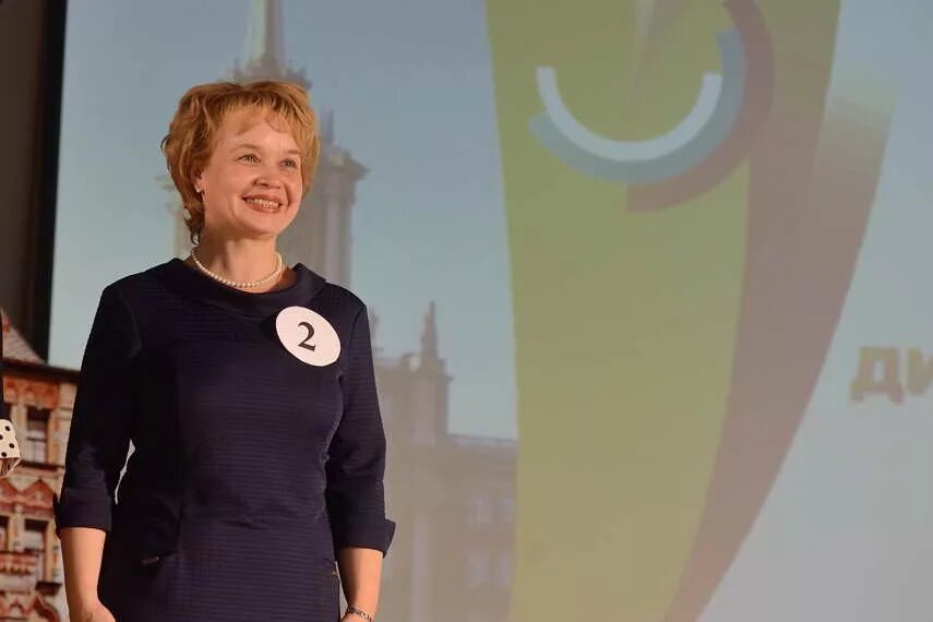 Директор 141 школы екатеринбург. Алексей махновецкий екатеринбург. Дворядкина елена борисовна ургэу контакты. Директор свердловской школы. Арбанова жанна валерьевна екатеринбург.