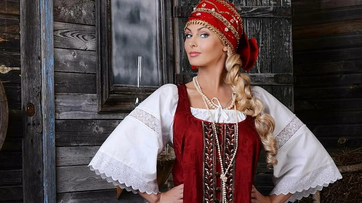 Рус девки. Дарья лефлер в образе славянки. русские наряды для девушек. девушка в русском костюме. девушка в русском народном костюме.