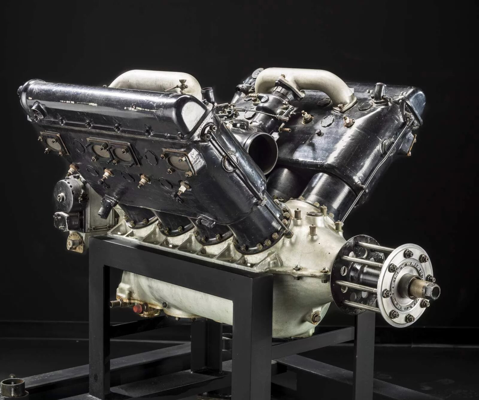 Engines engineering