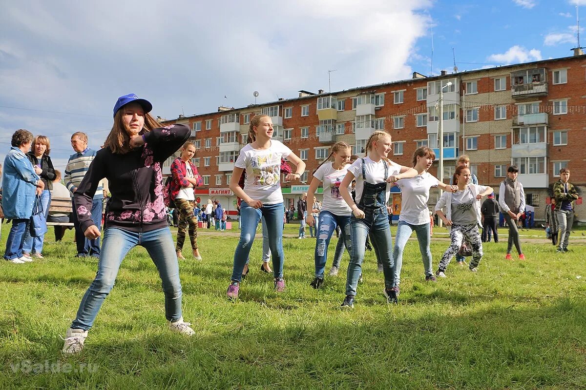 Сайт нижней салды городской. Верхняя Салда. Моуг нижняя Салда. Гимназия нижняя Салда. Грешники салды.