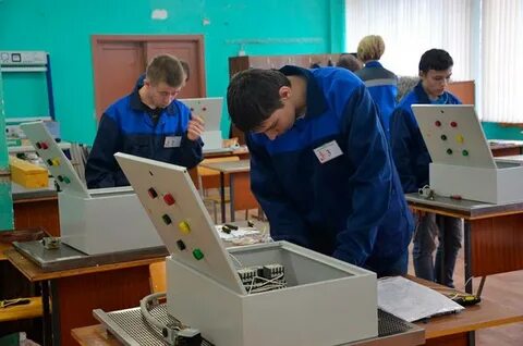 Училище в ликино дулево