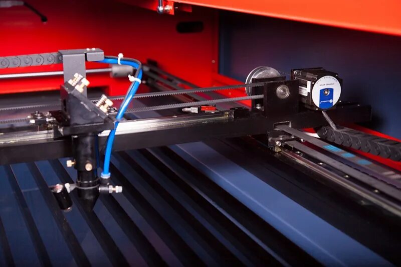 Лазерный станок для резки металла mclaser 4030 metal. Чпу лазерный раскройный станок. Цнц гравировальный станок cl 2 md. Фрезерный станок с чпу cnc 3018 pro. Лазерный гравер cnc 6550-40w.